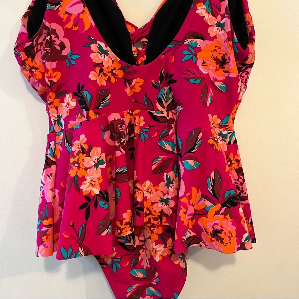 Skinny Dippers Hot House Too Too Plunge Skirt One Piece Swimsuit Pink Floral XL - Picture 10 of 13
